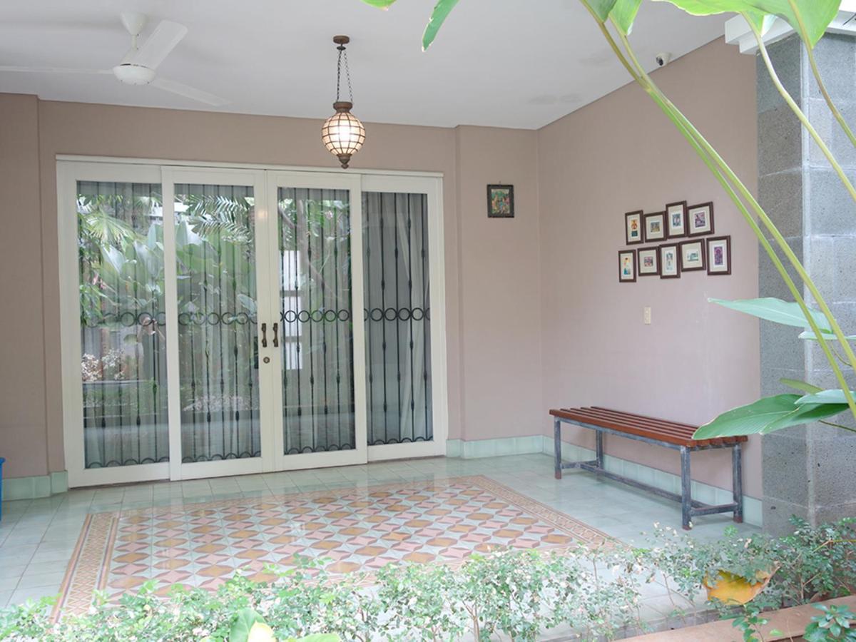 Saffron Suites Syariah Jakarta Exterior foto