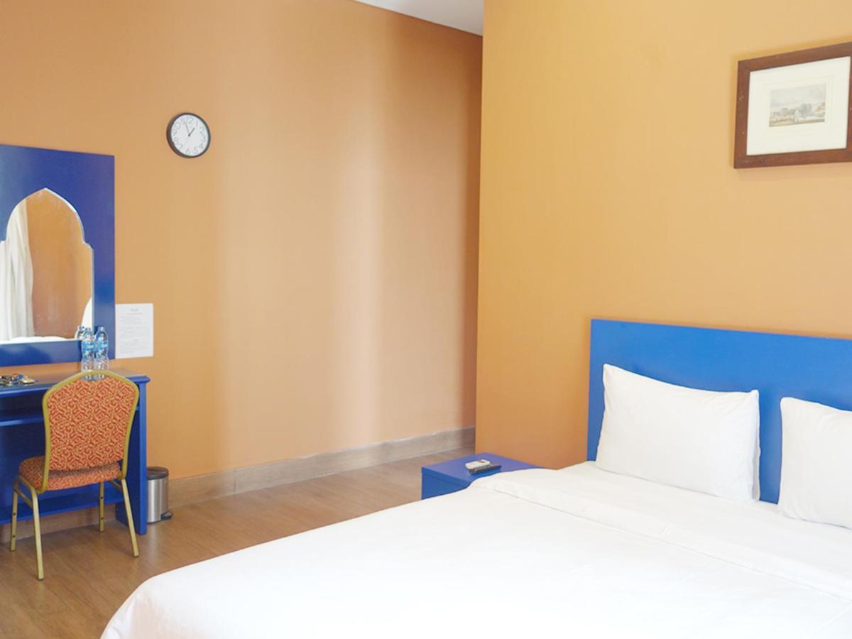Saffron Suites Syariah Jakarta Exterior foto